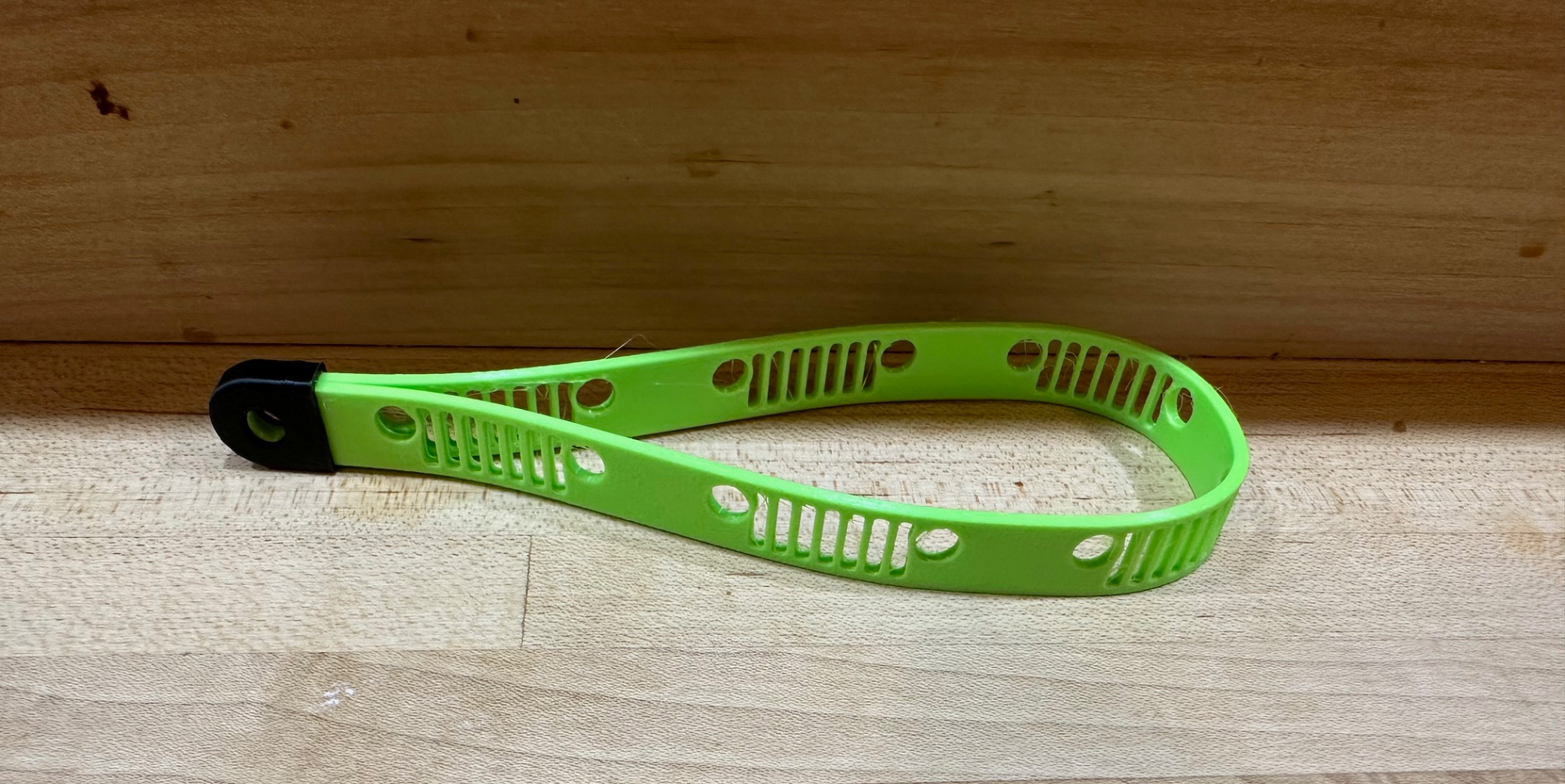 Strap with Jeep Grill for Key Ring - TPU