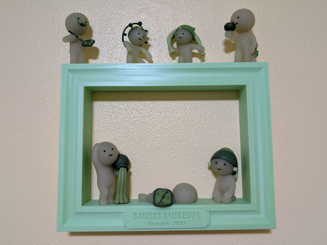 Smiski Museum Shelf