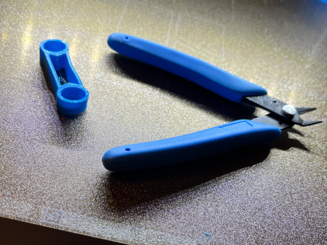 universal snips safety