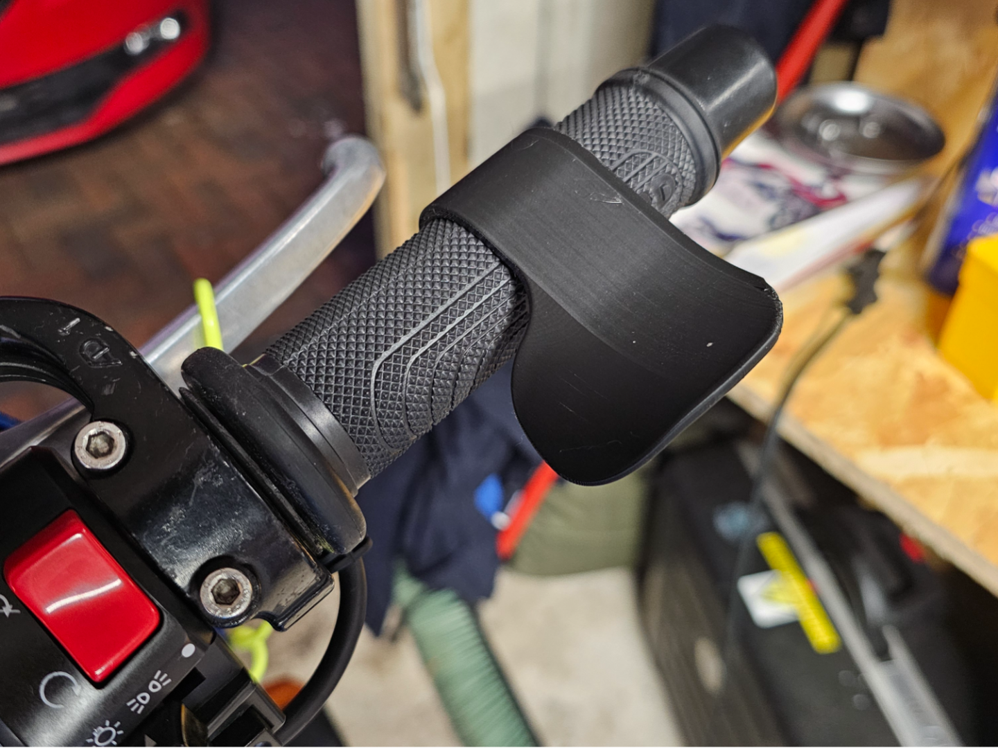 Motorcycle Throttle Grip Assist (Heated Grips)