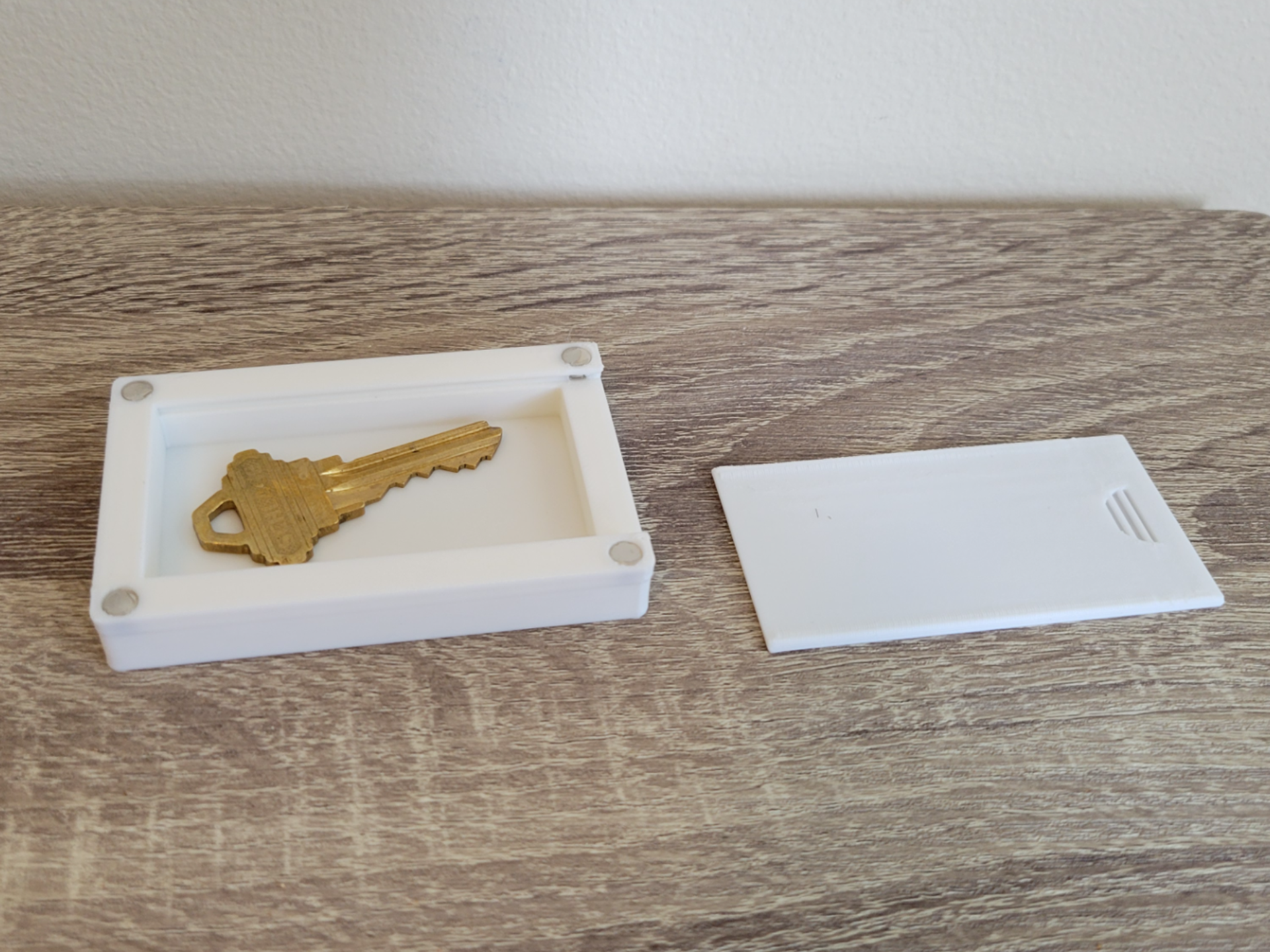 Hidden Magnetic Key Box