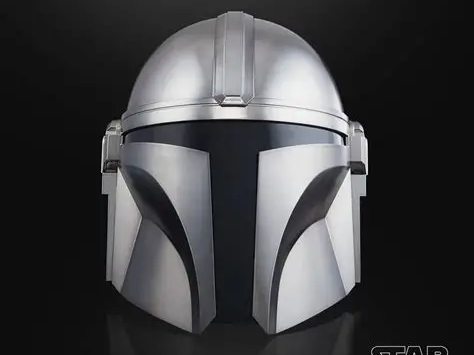 Mandalorian helmet small