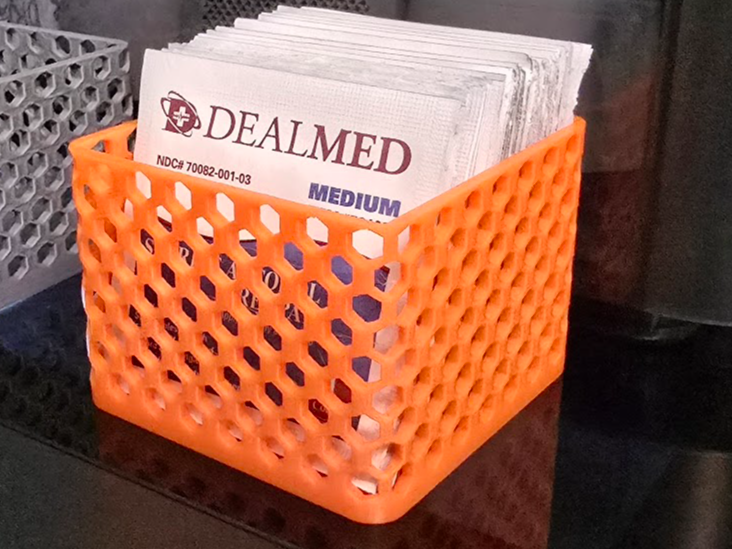 Isopropyl Alcohol Wipe Box - Grid Pattern