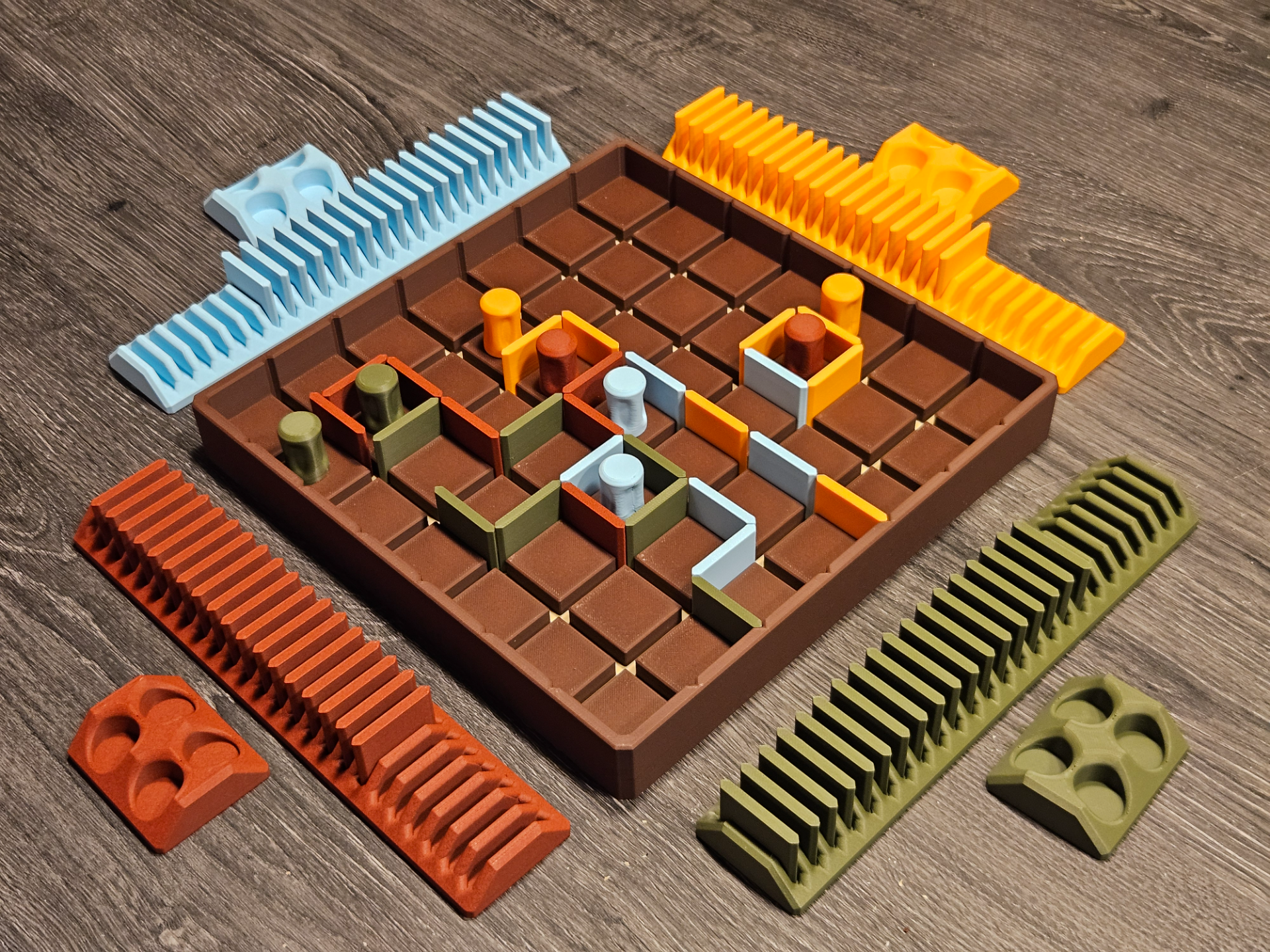 Wall Go! (2-4 player Board Game) - The Devils Plan