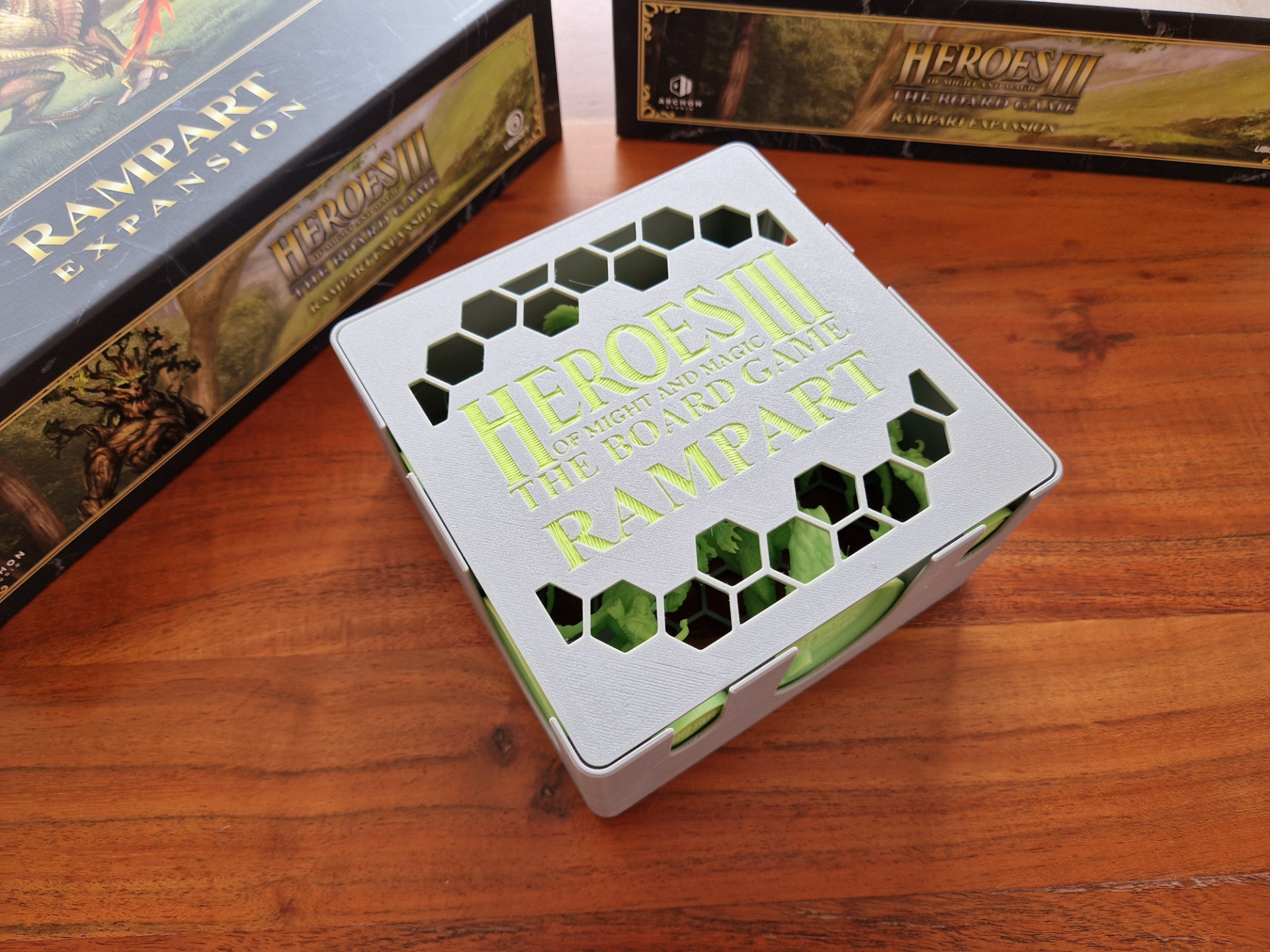Rampart miniatures insert for Heroes 3 Board Game