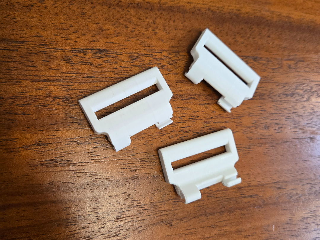Quest 3 Head Strap Clip Helper