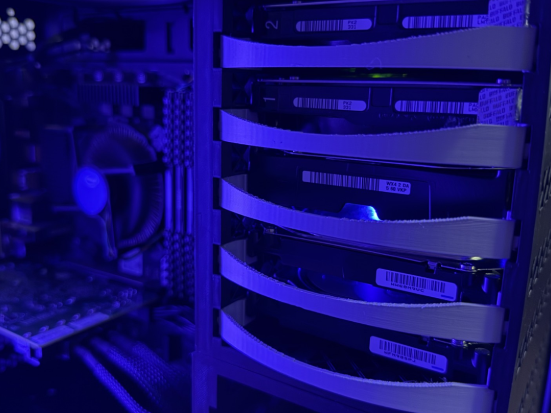 5 bay Hard drive Hotswap