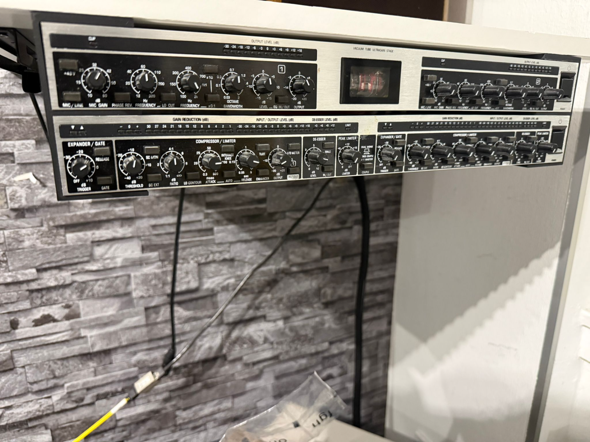 Behringer 19" Rack