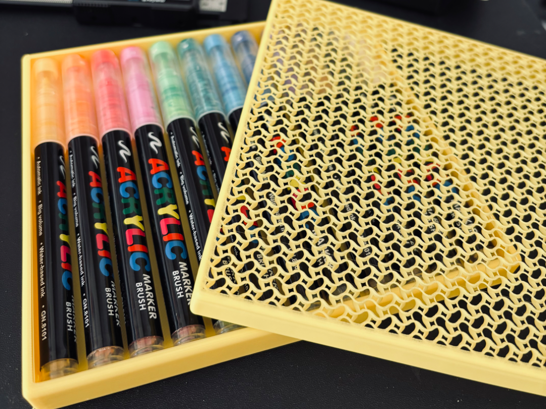 12 PCS Acrylic Marker Case