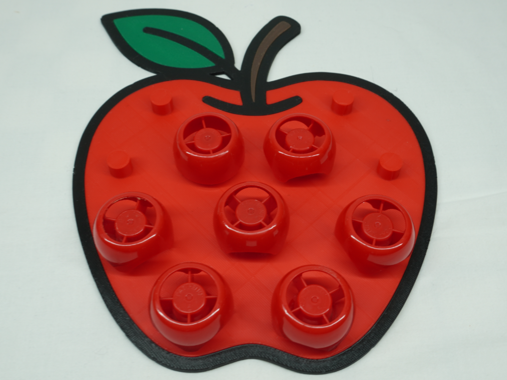 Apple - Awakening board fine motor skills