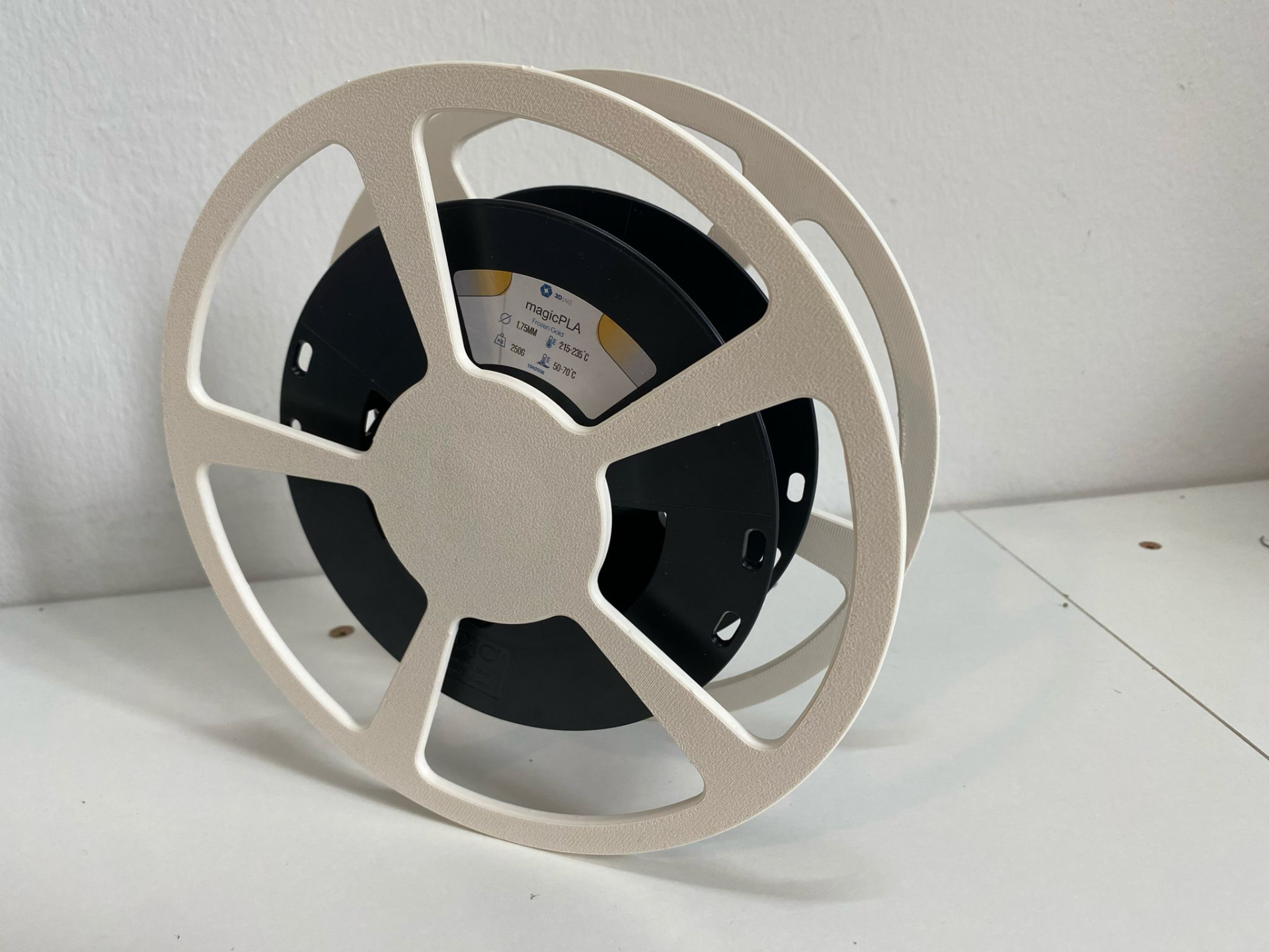 Spulenadapter für 250Gr Spulen, einfach anpassbar