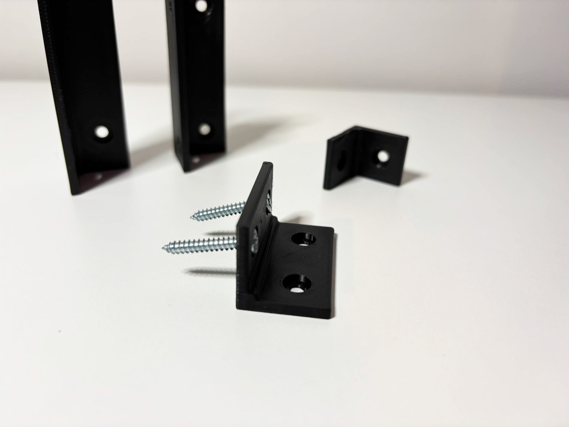 90 degree cabinet and drawer brackets 4 sizes