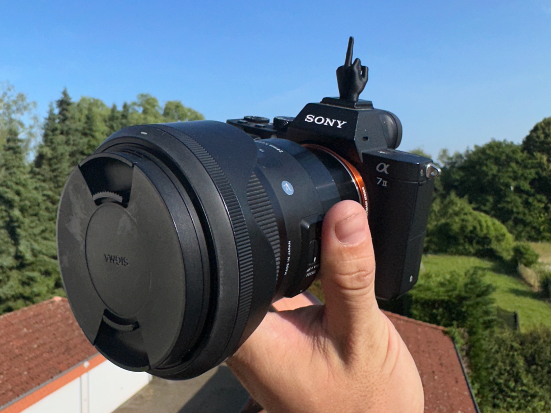 Blitzschuh, Schutzkappe Sony A7  Mittelfinger