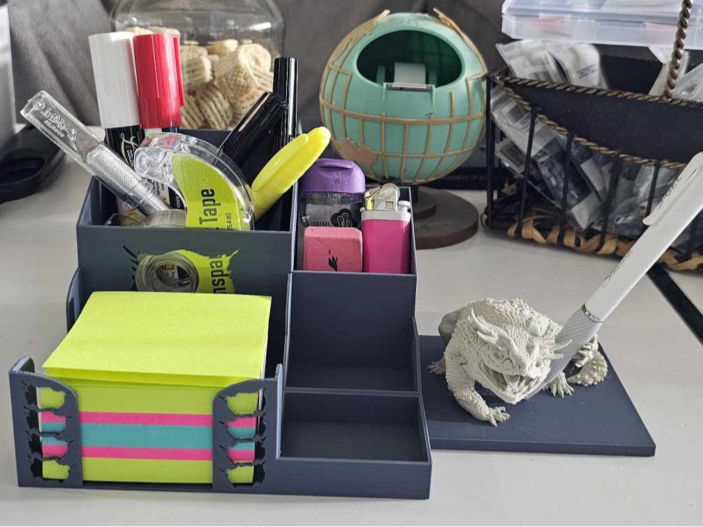 Bearded Dragon Desk Organizer