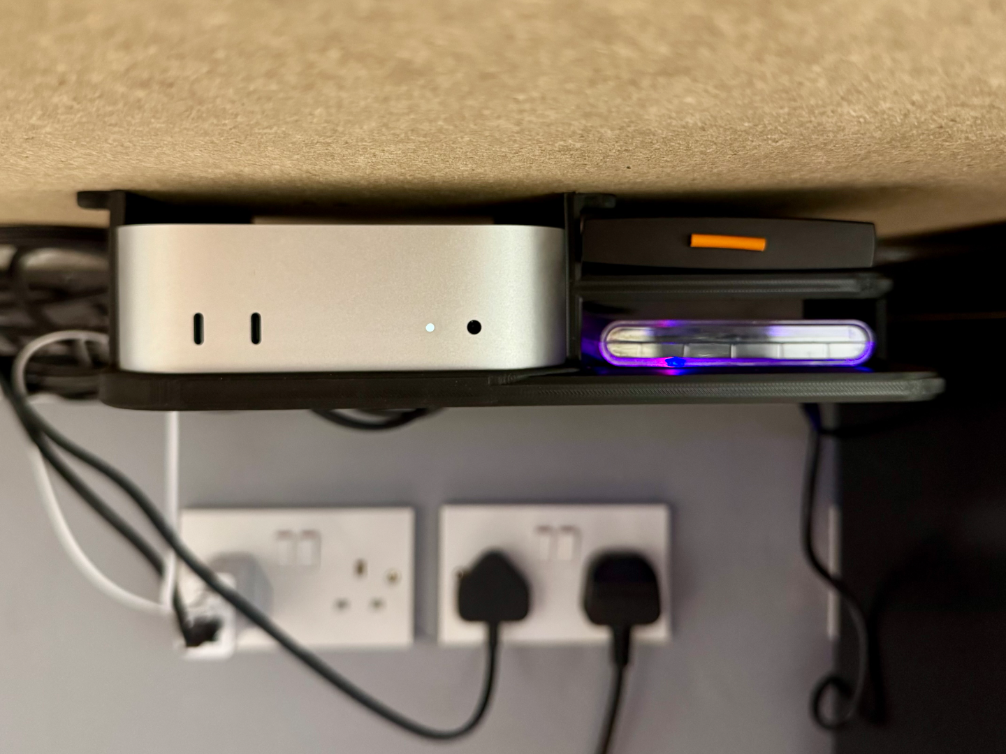 Mac mini M4 under-desk mount with 2x SSD shelves
