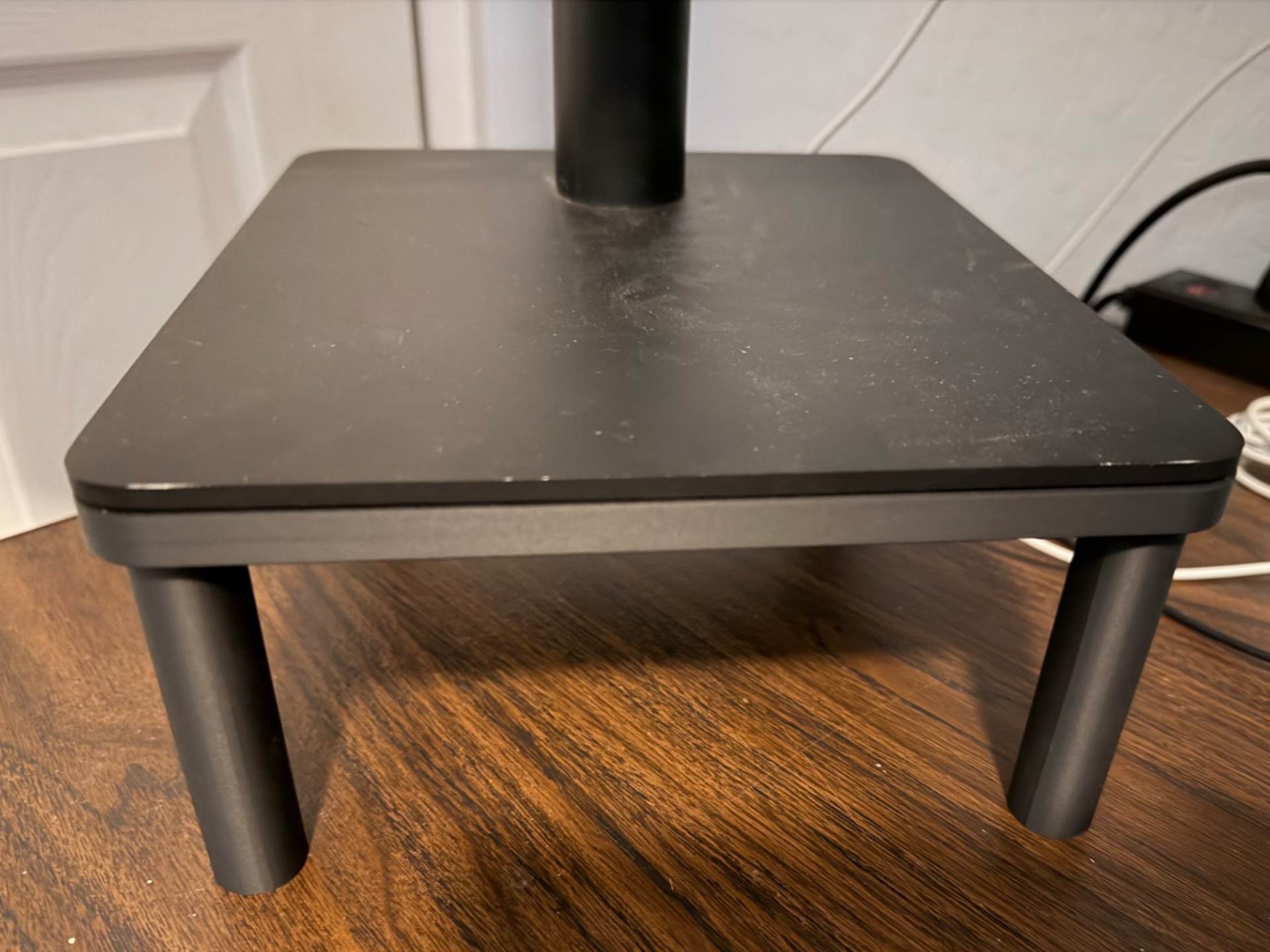 LG ultrafine 5k 27 inch monitor stand