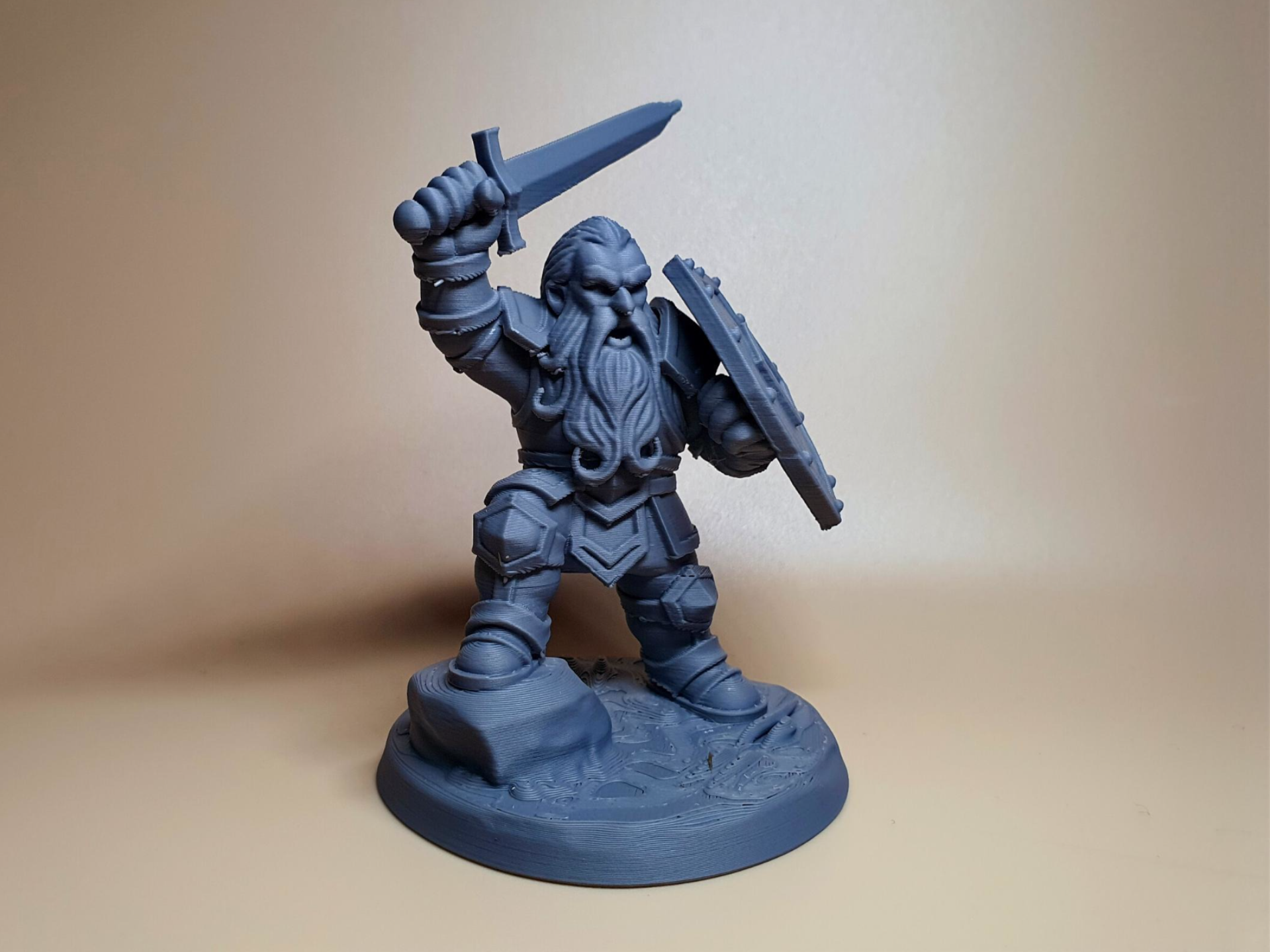 Battle Dwarf – Sword Raised, Shield Forward
