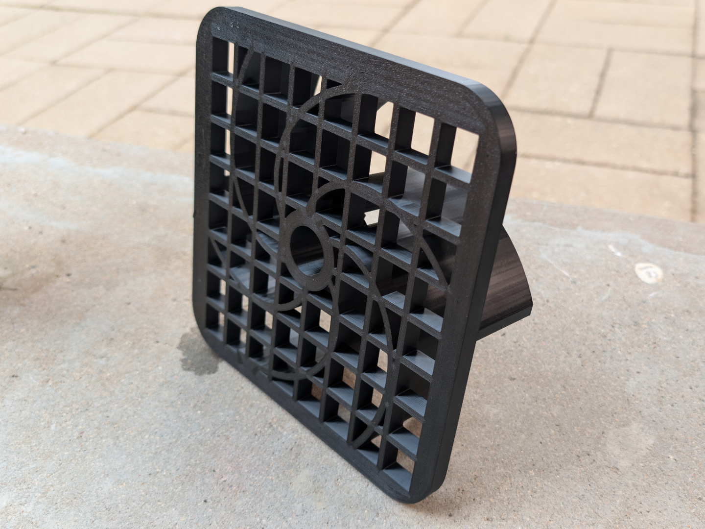 Square (Squirkle) Grid Mesh Bucket Grit Remover