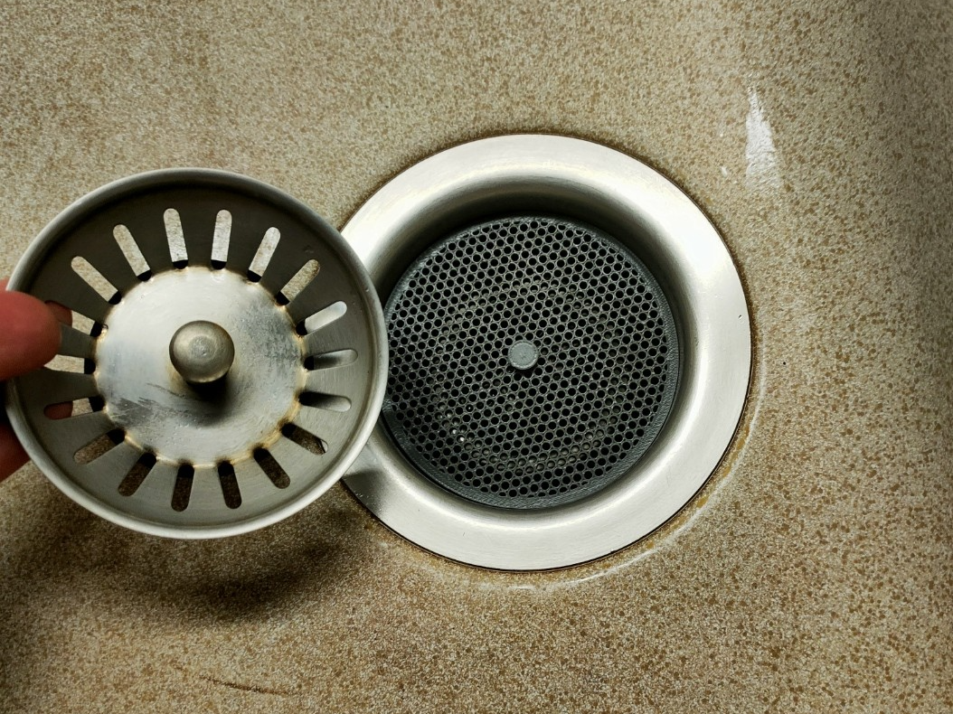 Grille pour évier
