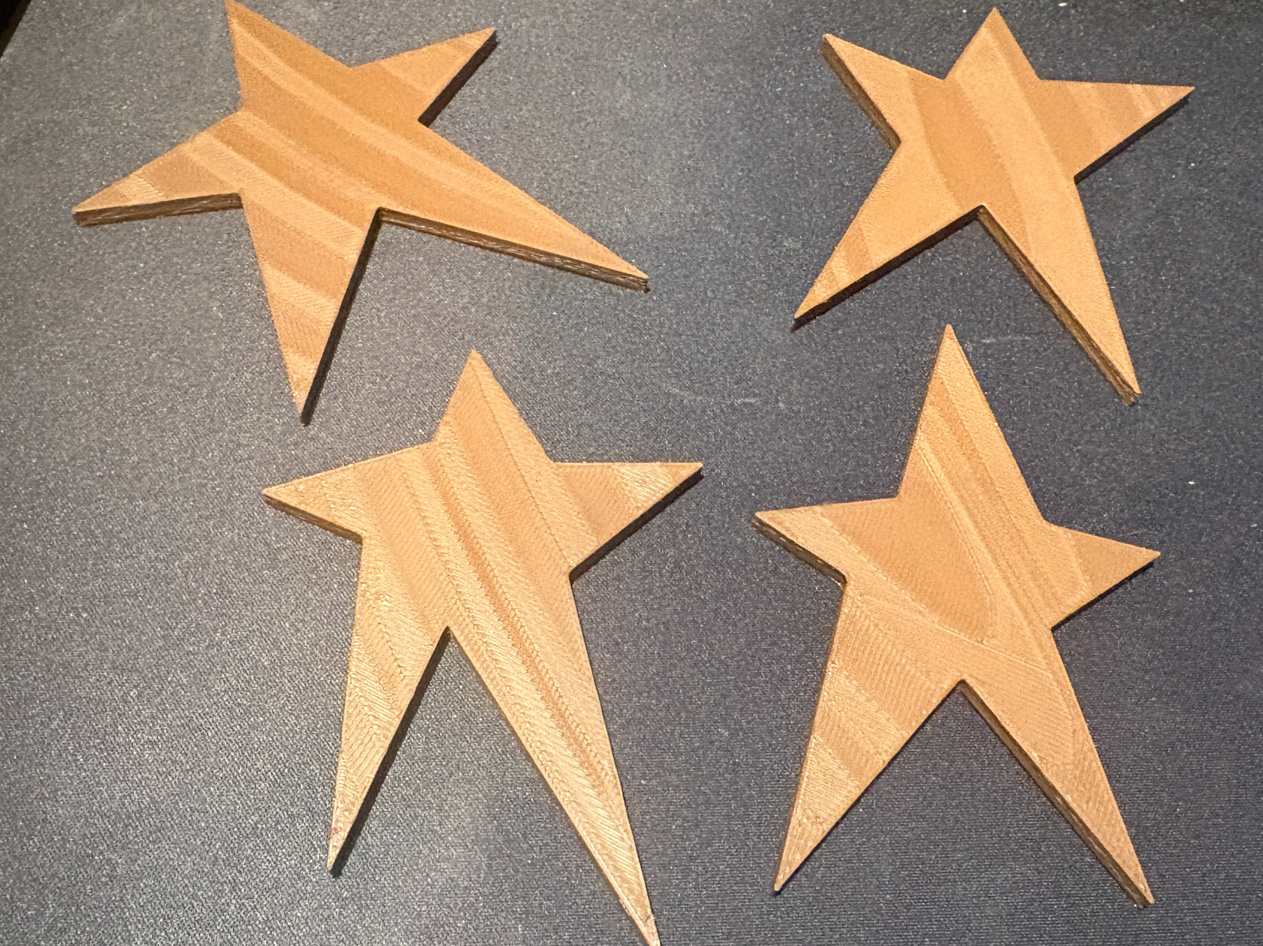 Primitive Star with Wood Grain