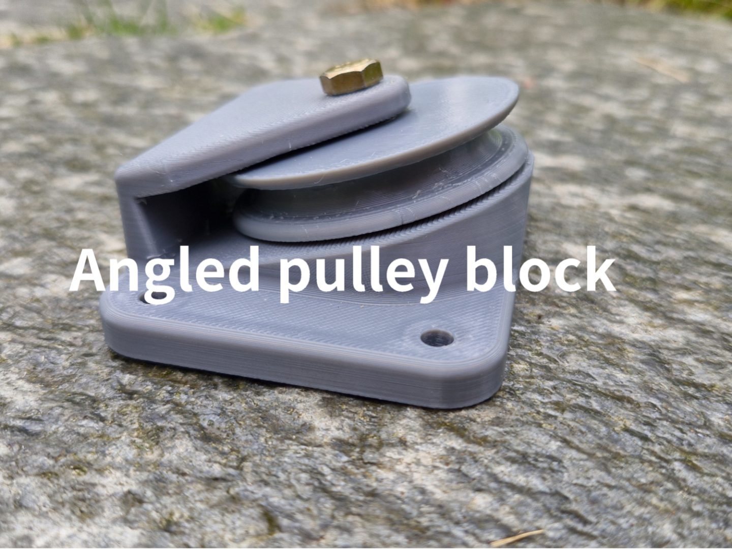 Angled pulley block