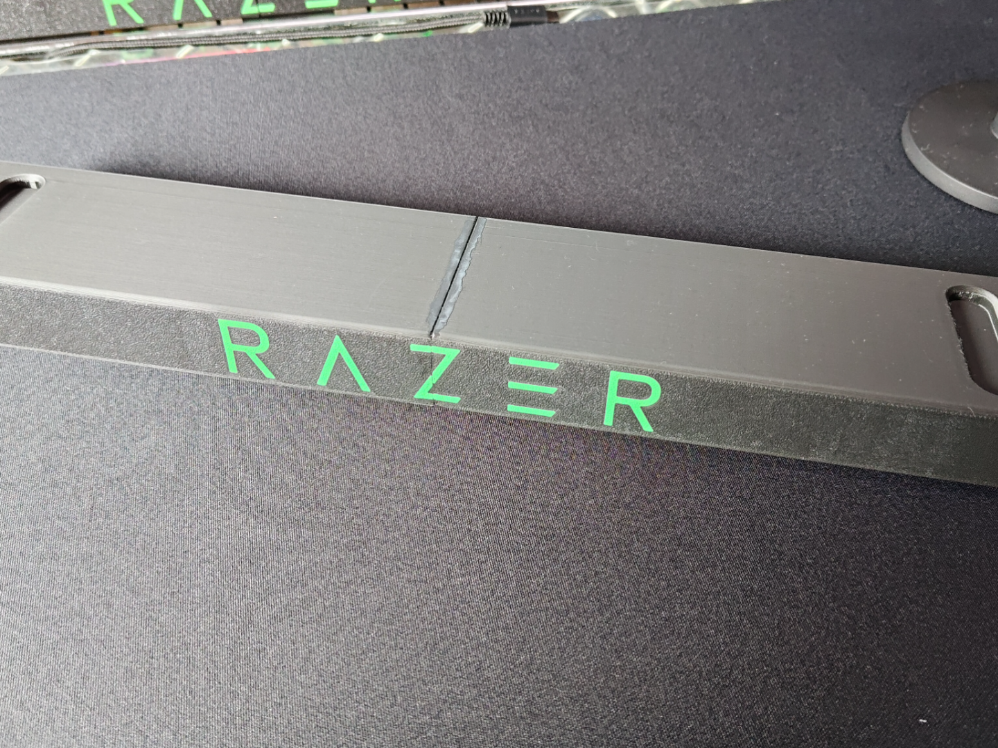 Razer_Leviathan V2 X_Speaker Stand