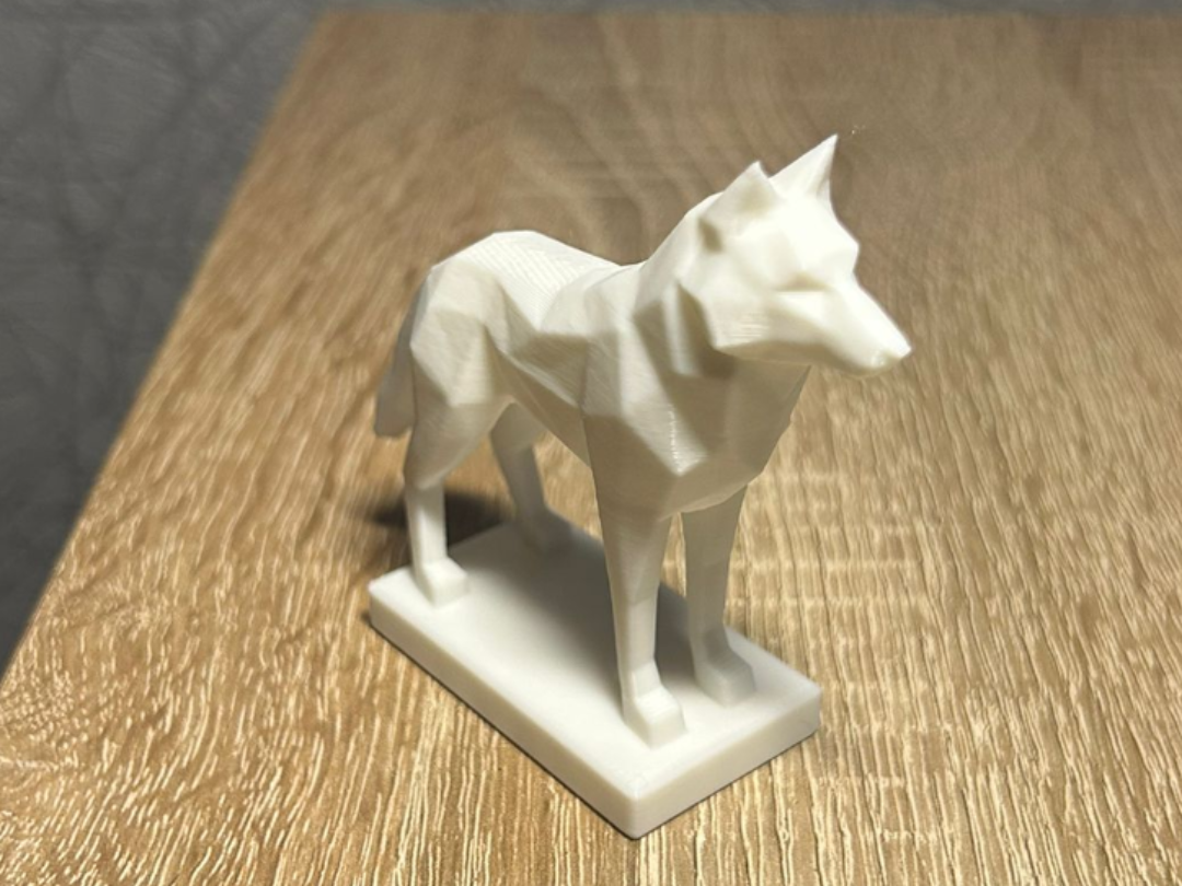 Einsamer Wolf Low- Poly