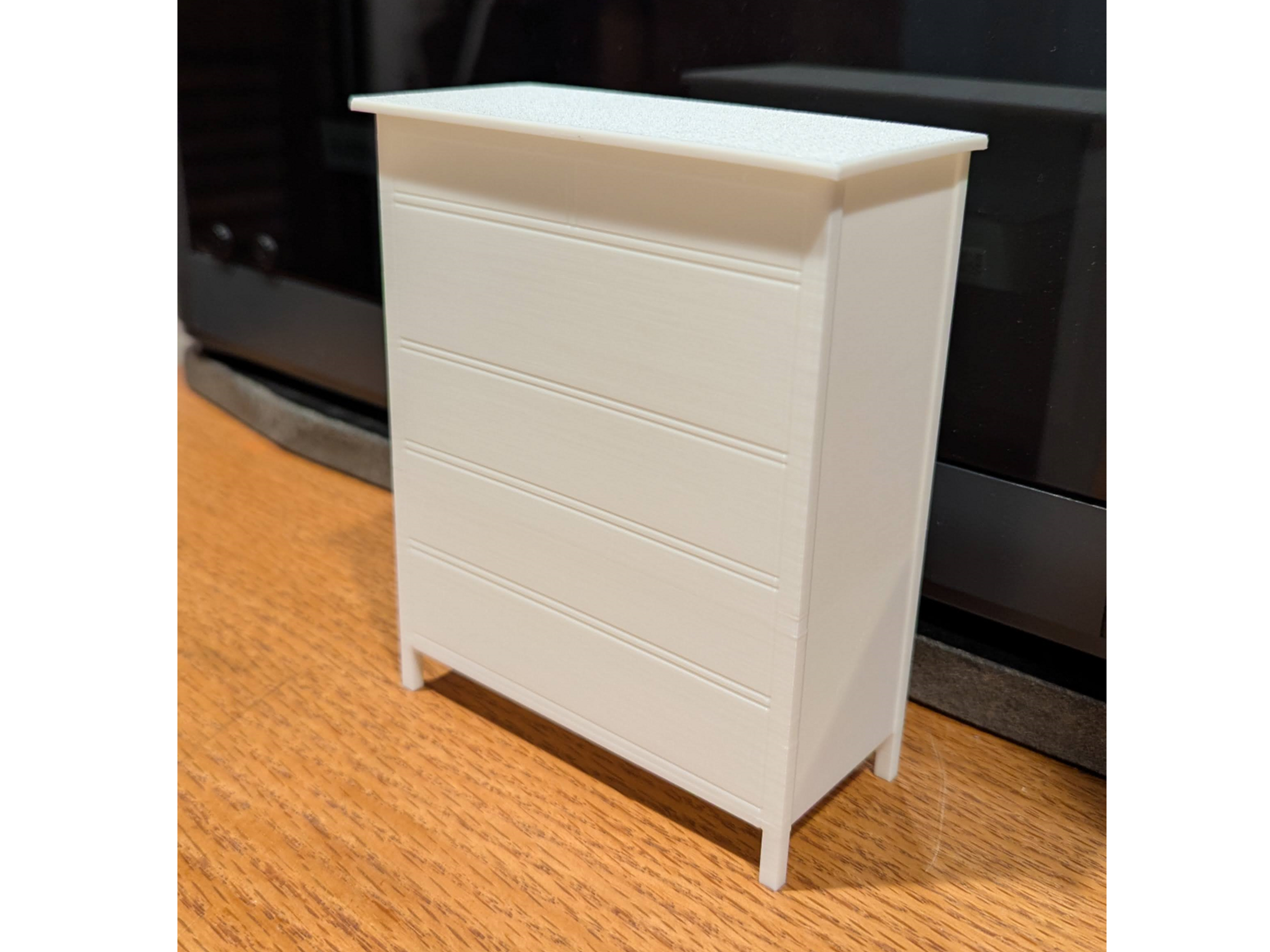 1/10th Scale IKEA HEMNES 6-Drawer Dresser