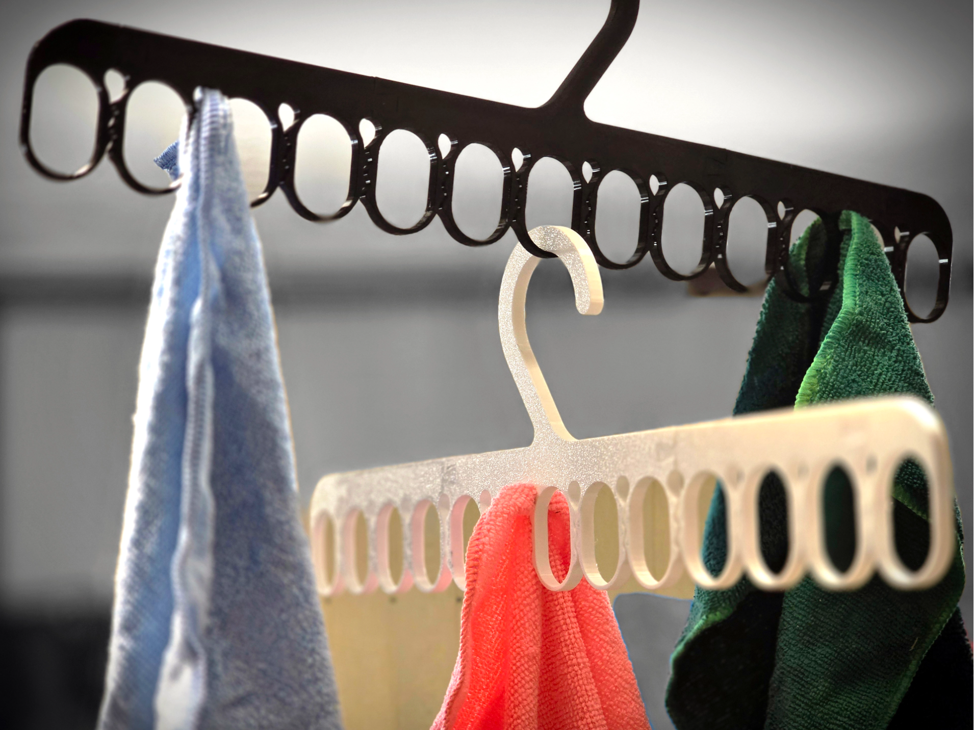 Large flexible hanger - A1 mini - 1 plate