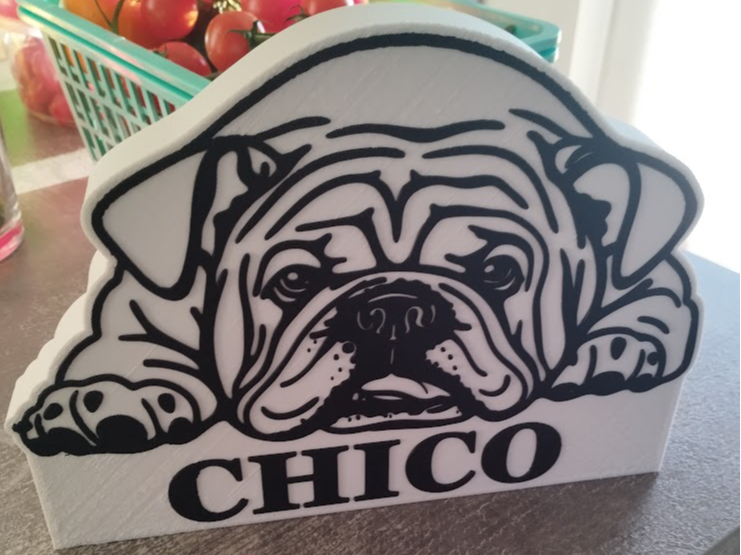 Englische Bulldogge mit Namen im Slicer änderbar