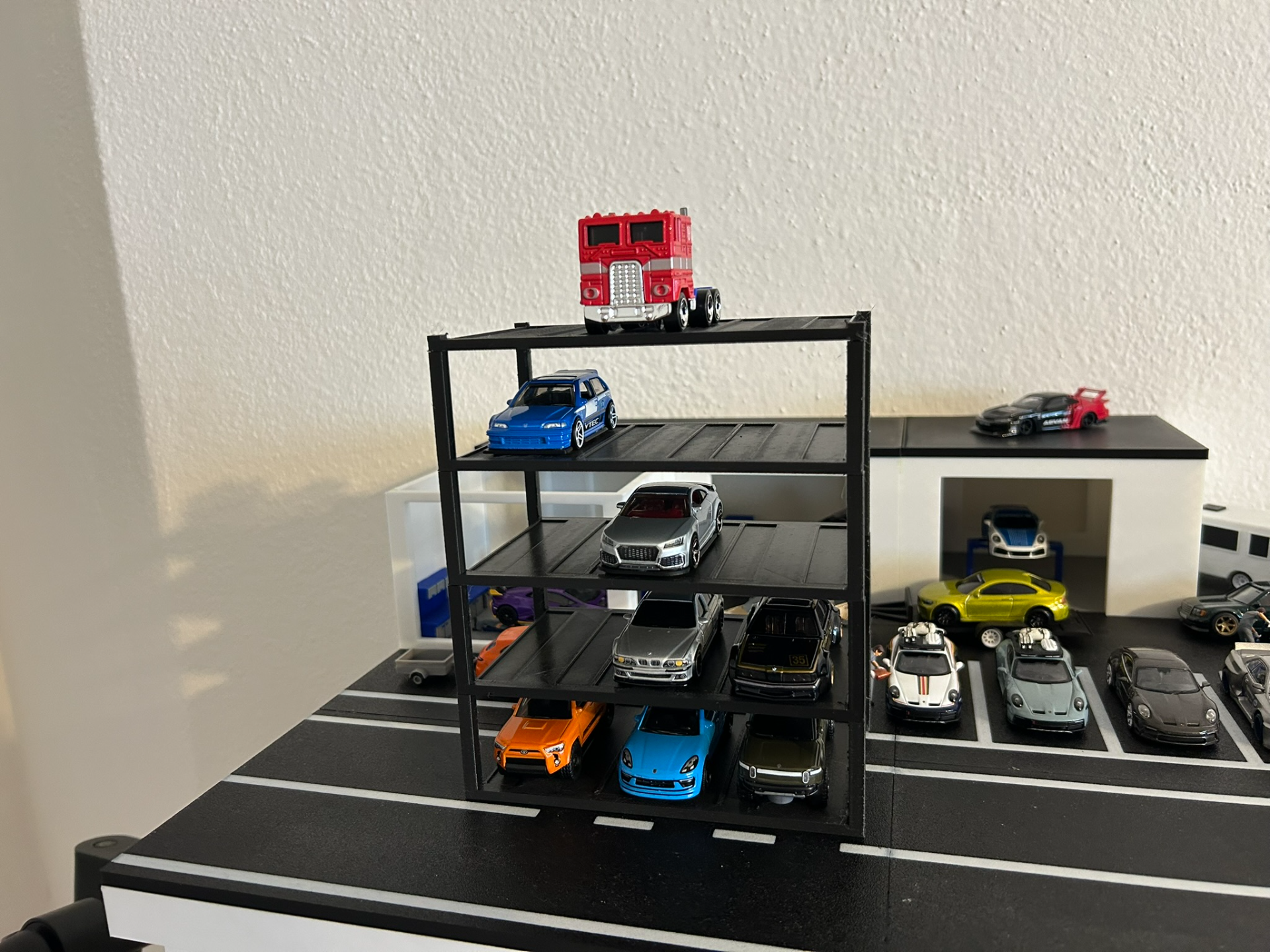 1/64 scale floor car stand (three cars for floor)