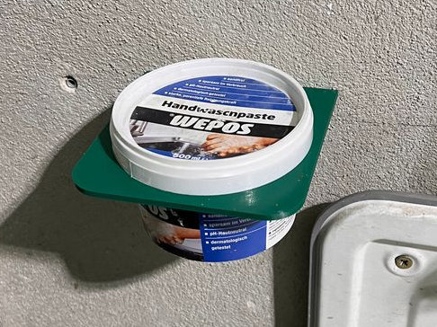 Hand-cleaning paste holder