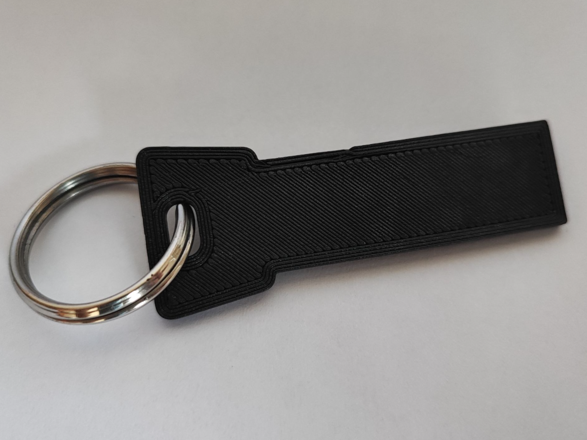MAGNETIC KEY / LLAVE MAGNÉTICA