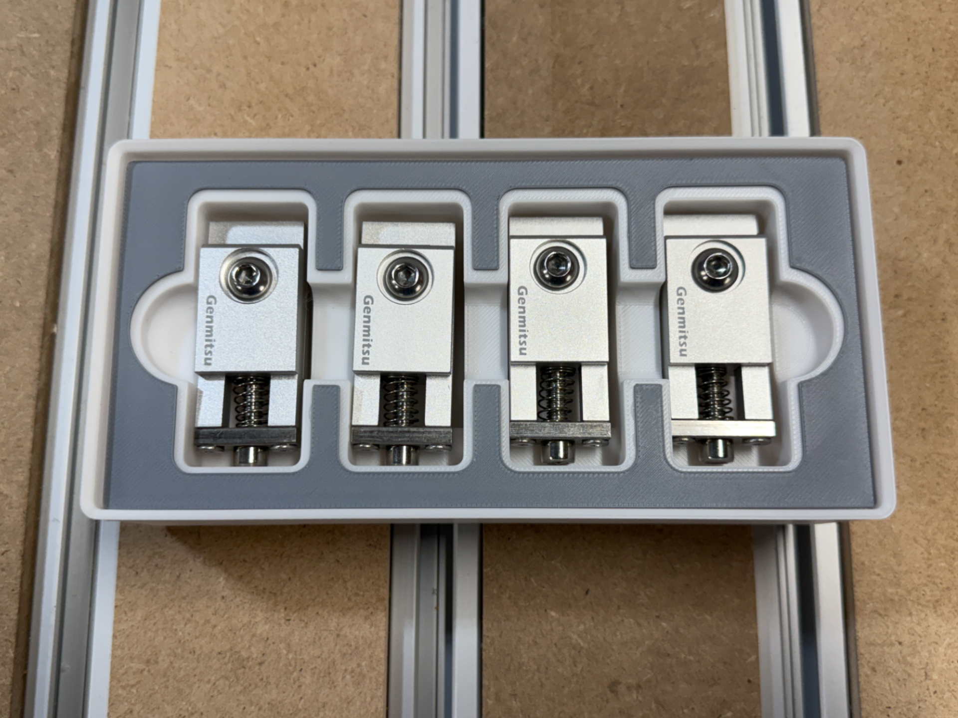 Gridfinity Genmitsu Toe Clamps Holder