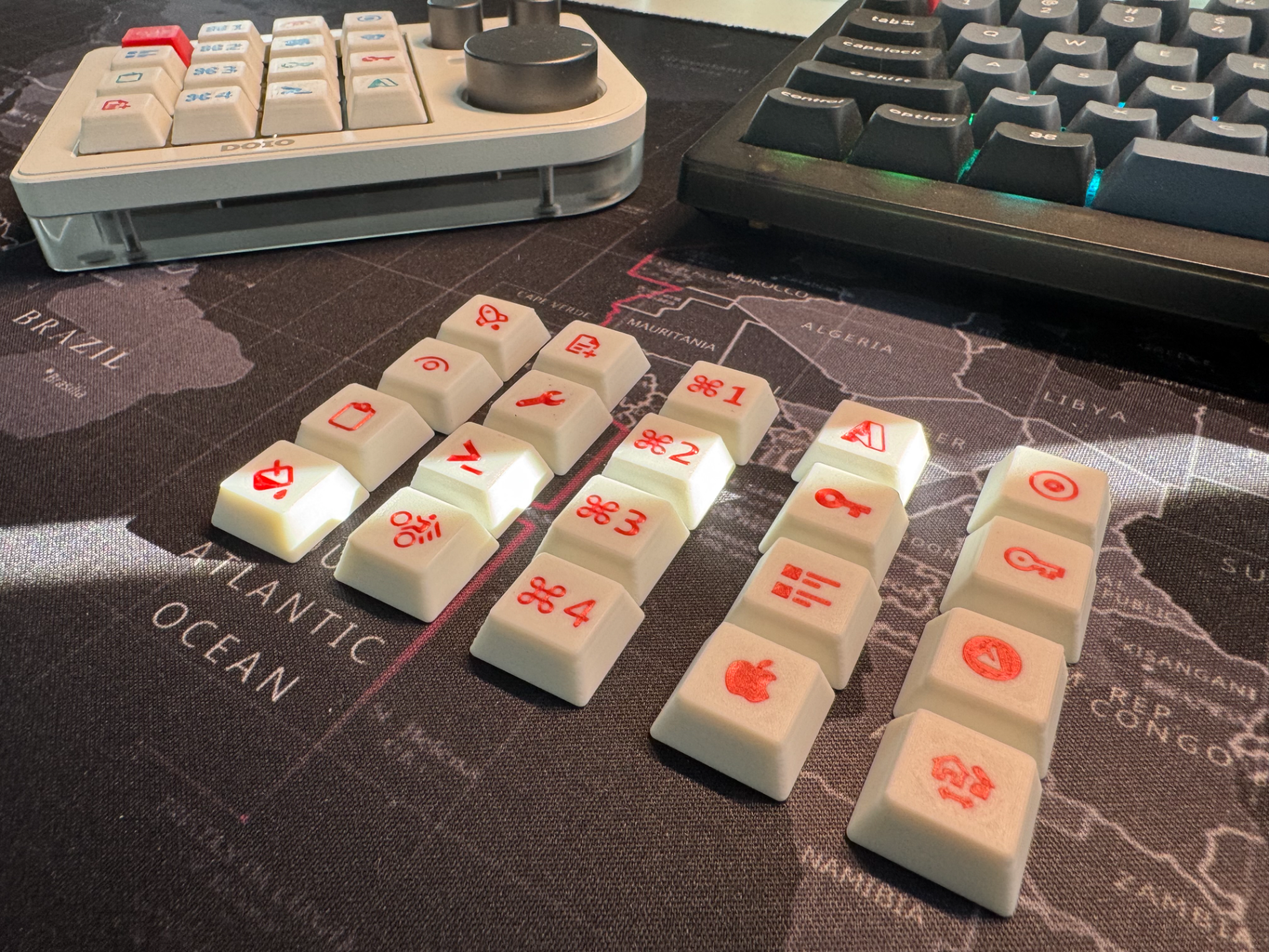 20 Custom KeyCaps for your  macro keyboard