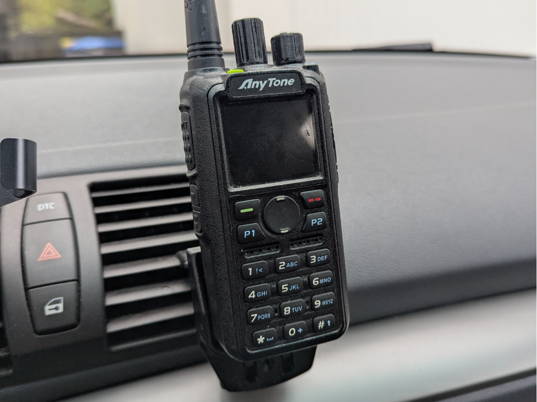 Anytone 878, 890 Holder USB-C for HR-Richter