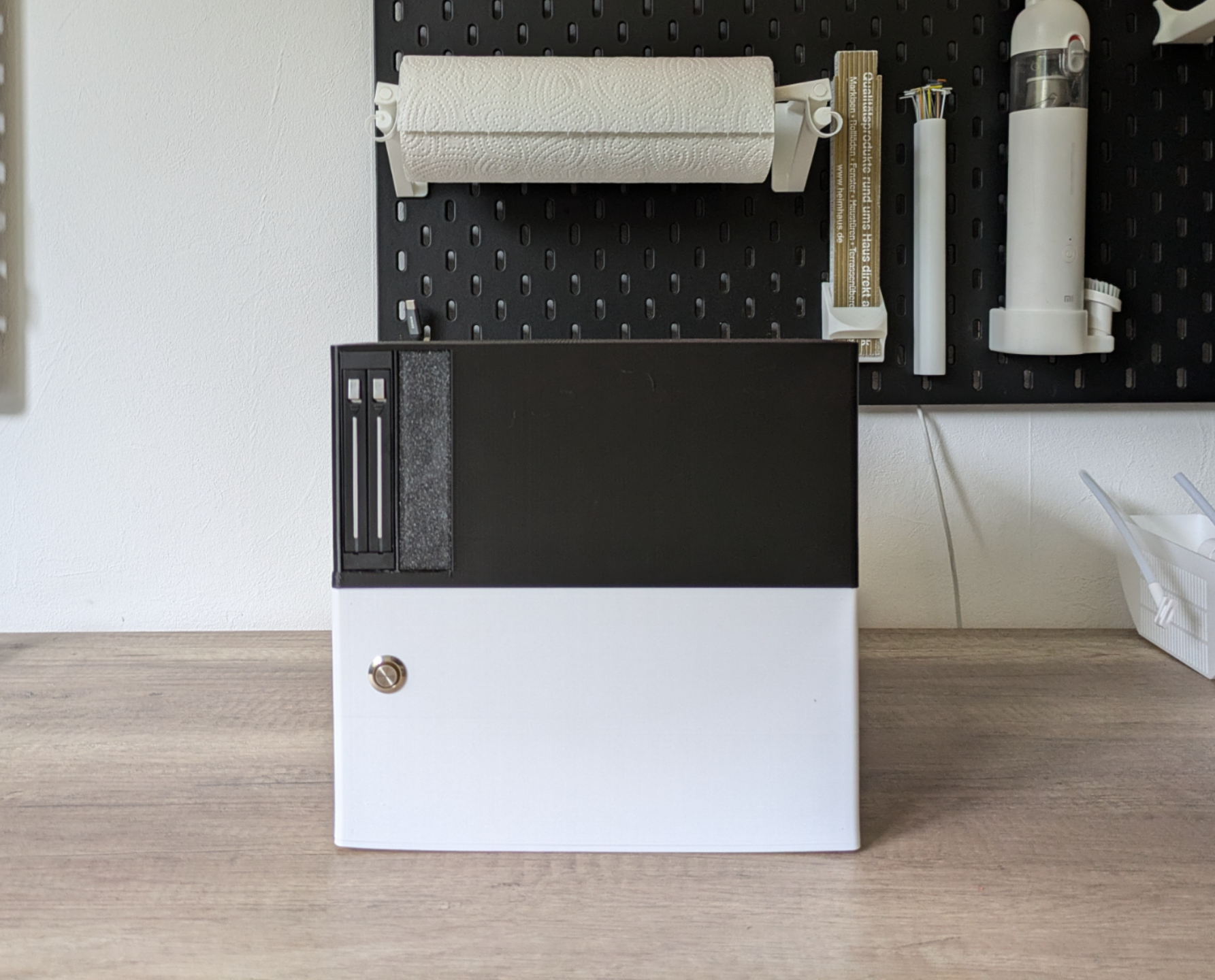 Modular M-ATX Server/PC Case