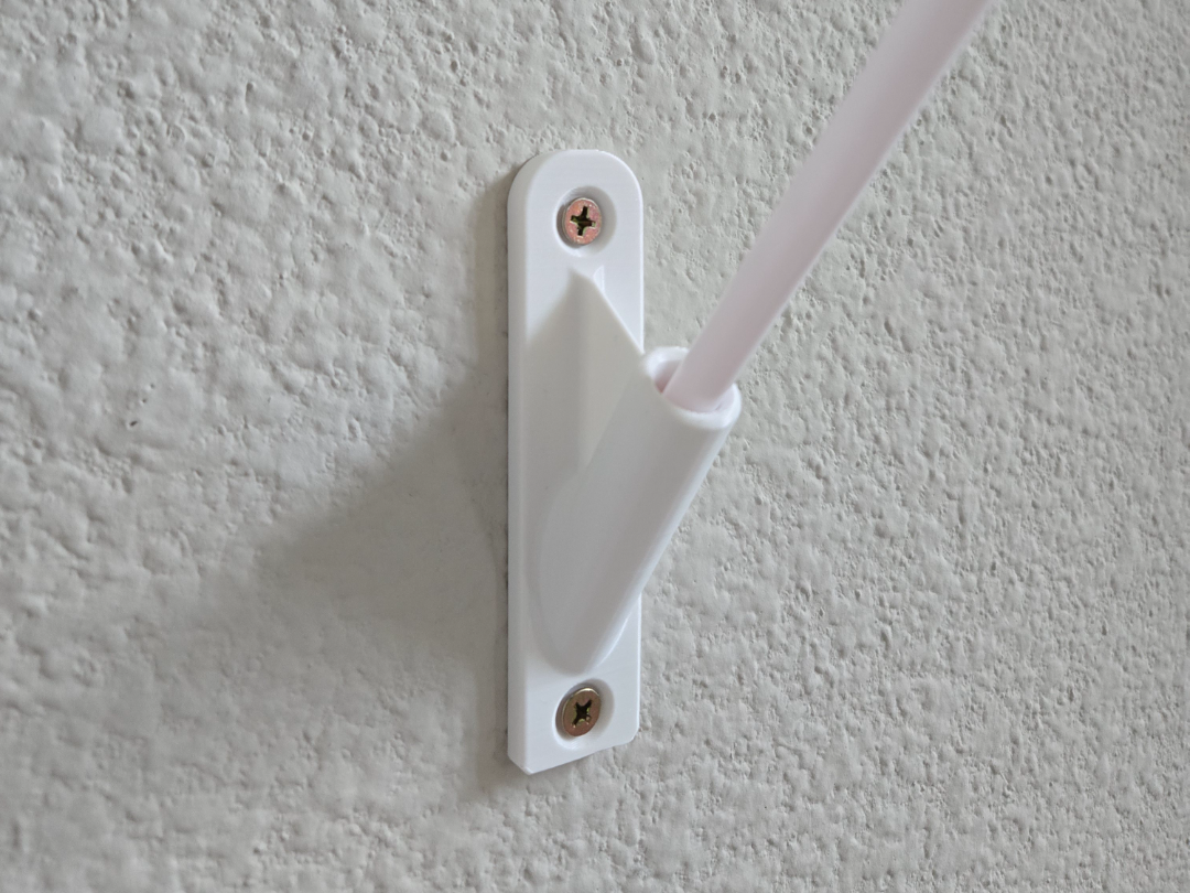 Single Cat Wand Wall Mount