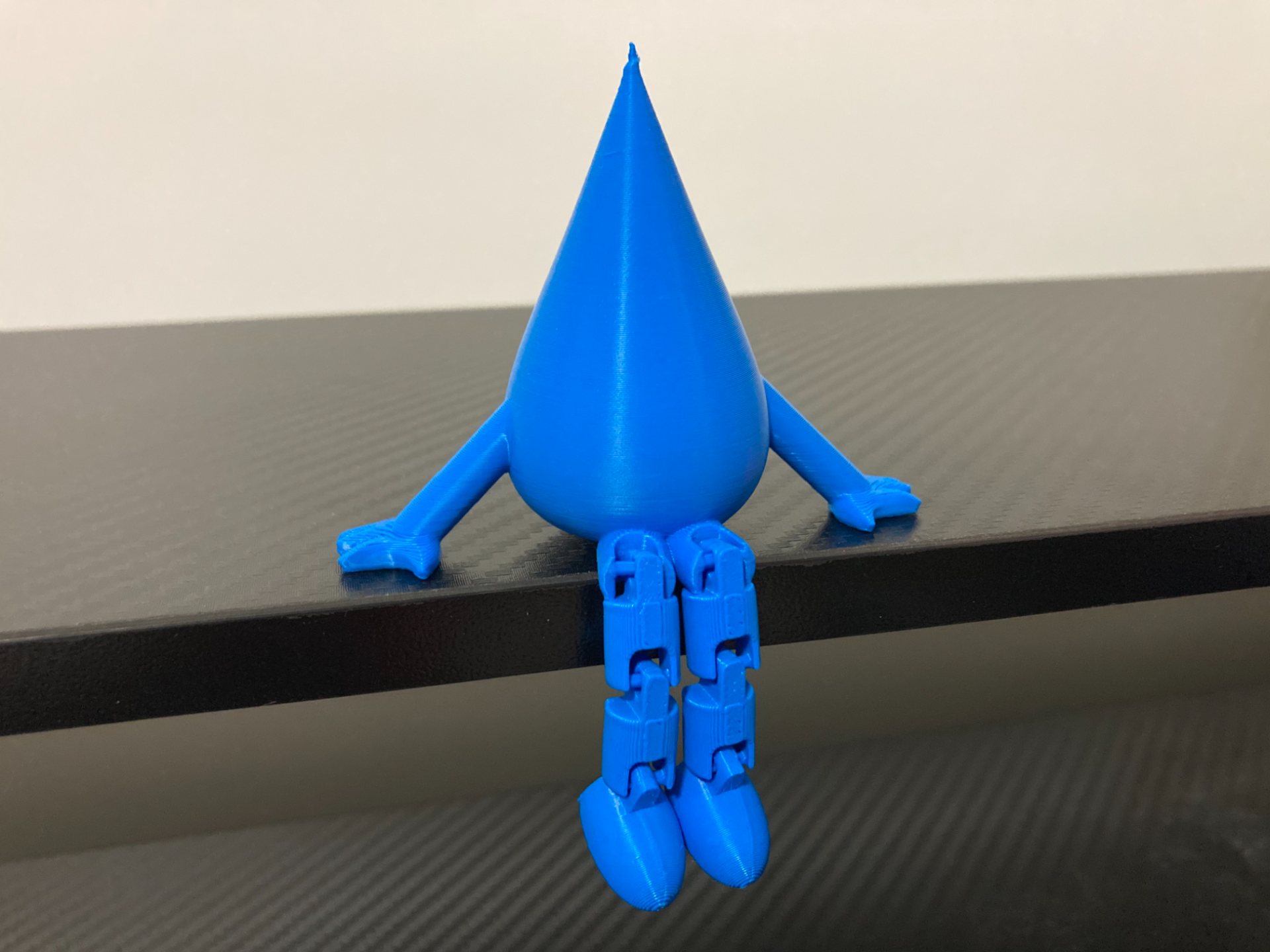 Articulated Droplet