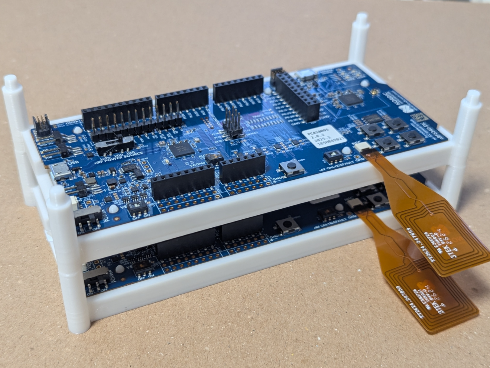 nRF5340-DK Stacking Case