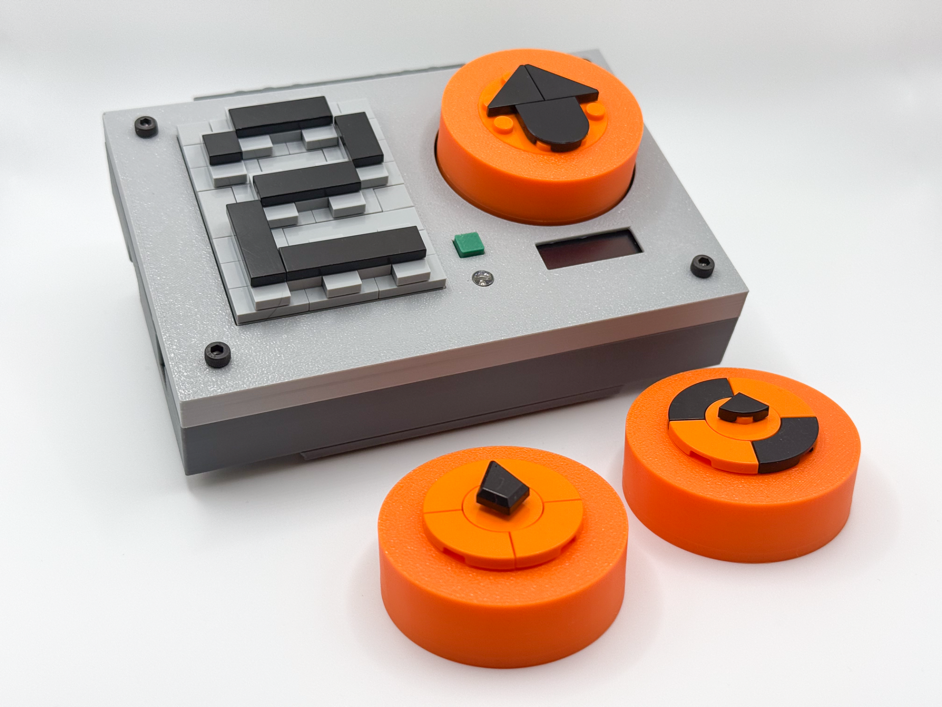 Interface C Dial with Studs