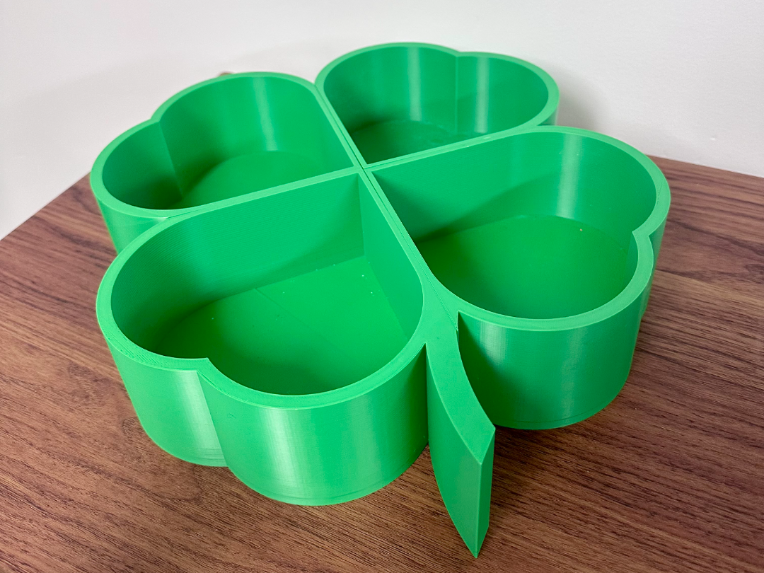 Clover Tray