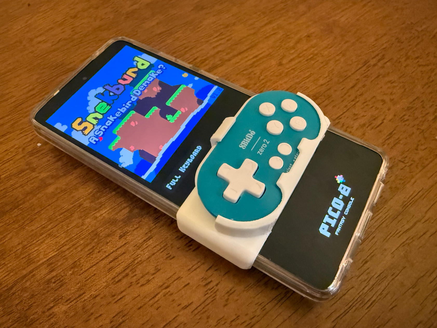 8bitDo Zero 2 mobile phone clip