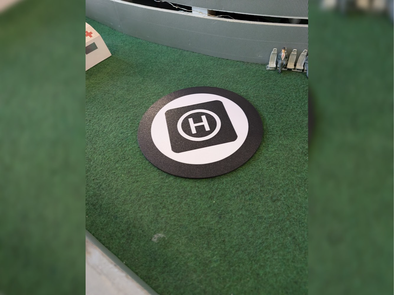 Base d’hélicoptère / Hélipad pour circuit slot