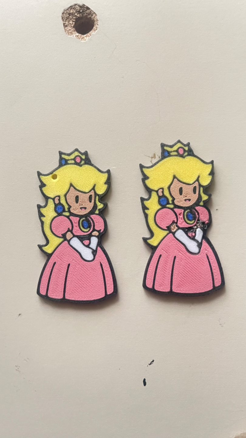 Princess Peach supermario keychain