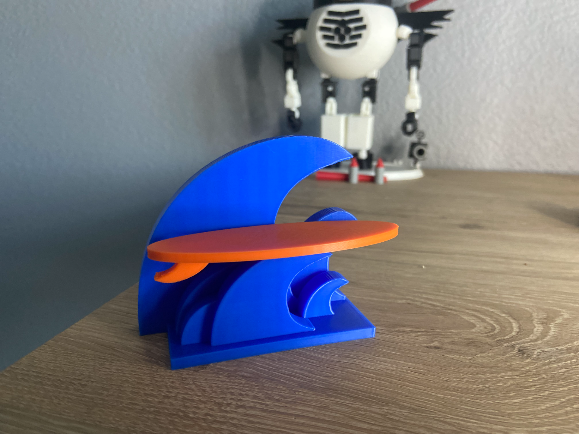 Wave and Surfboard Decoration
