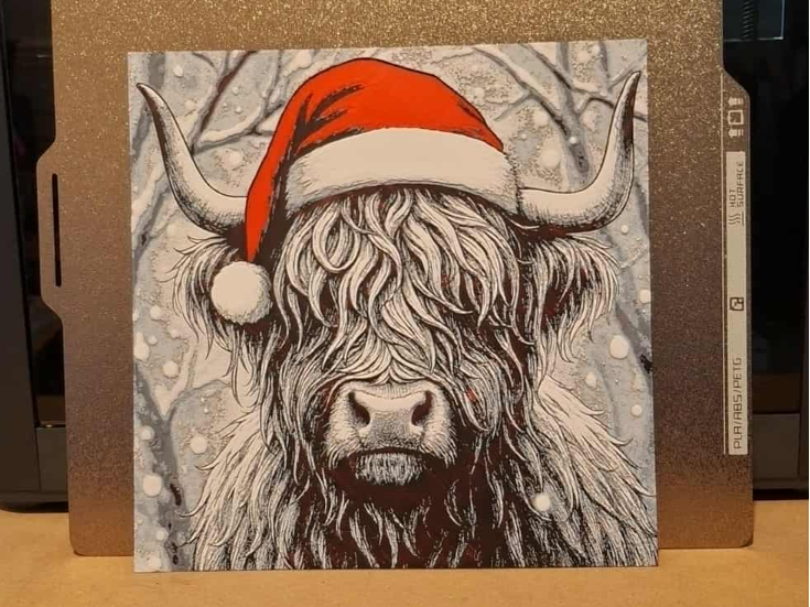 Santa HighlandCow - Hueforge