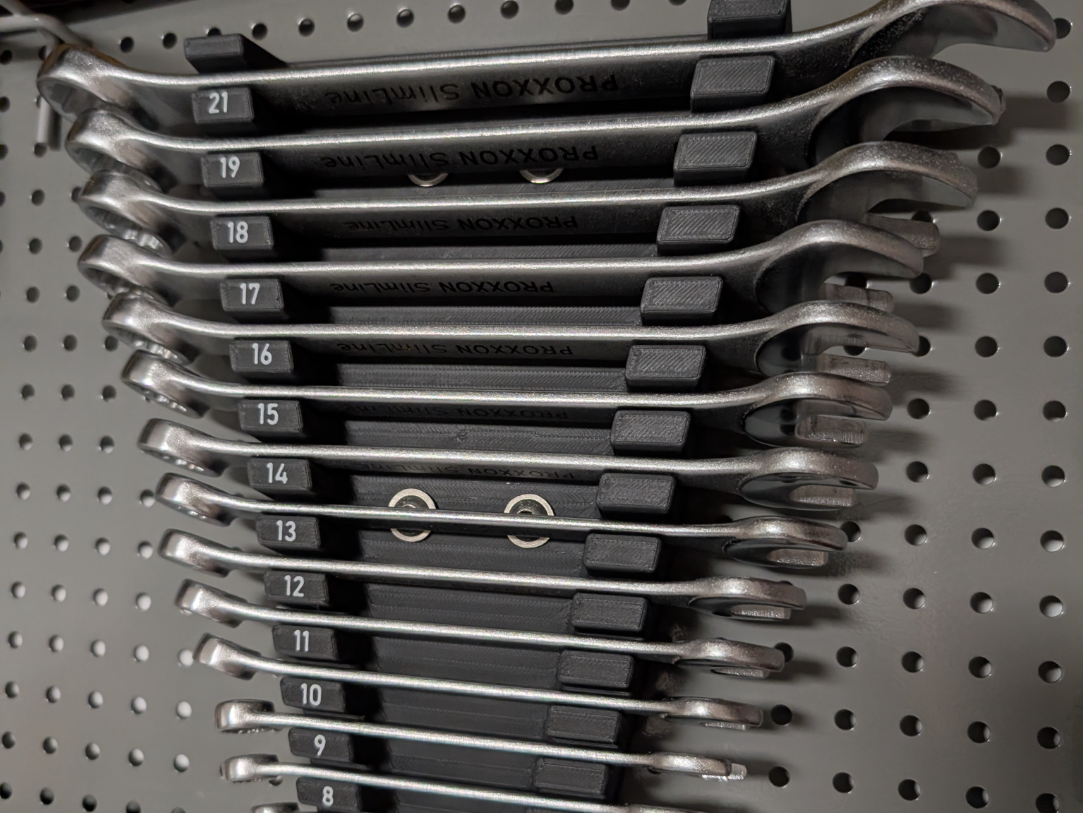 Combo Wrench Holder Pegboard 15mm grid