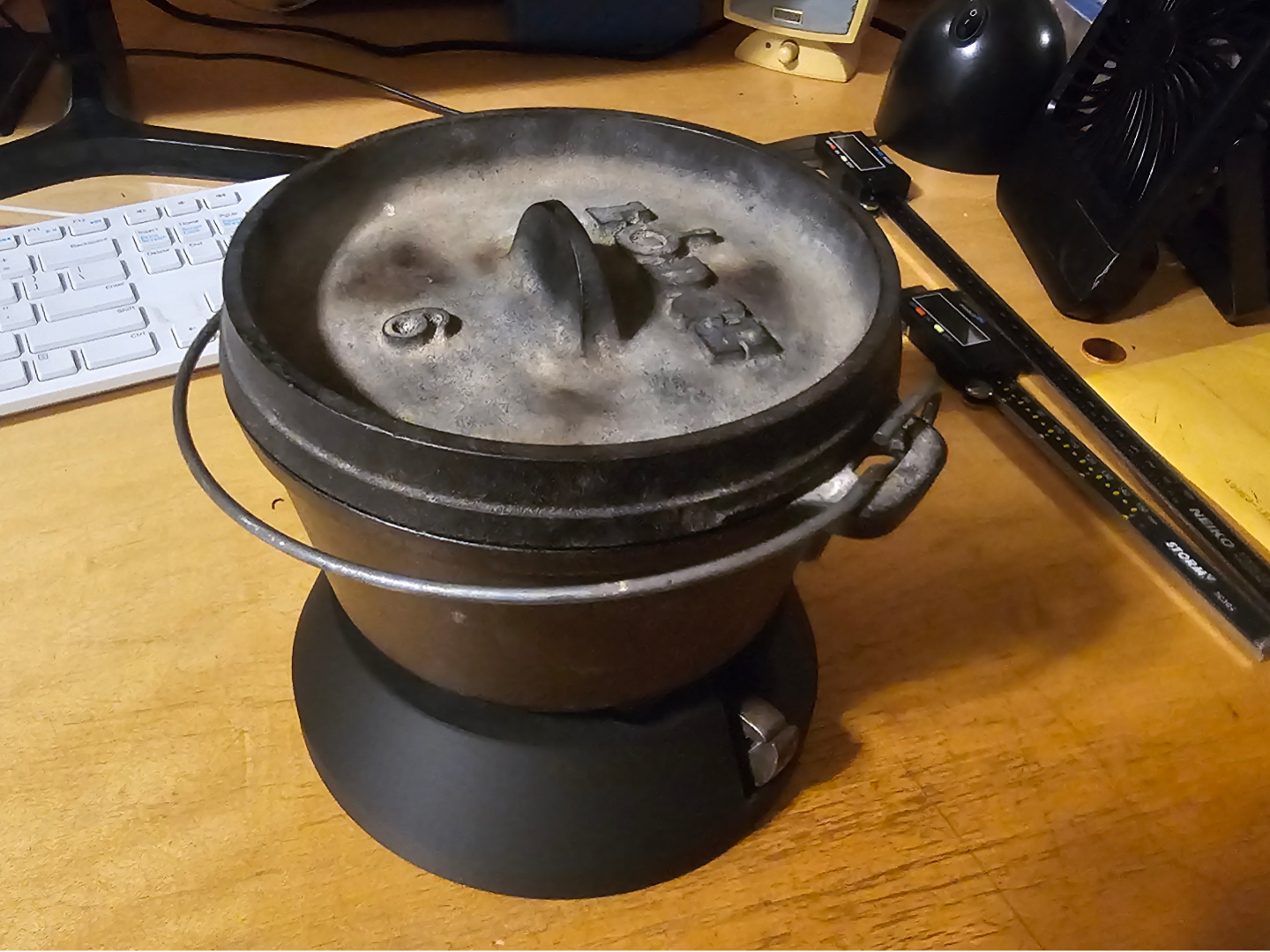Stability Base for 6" Lodge Dutch Oven
