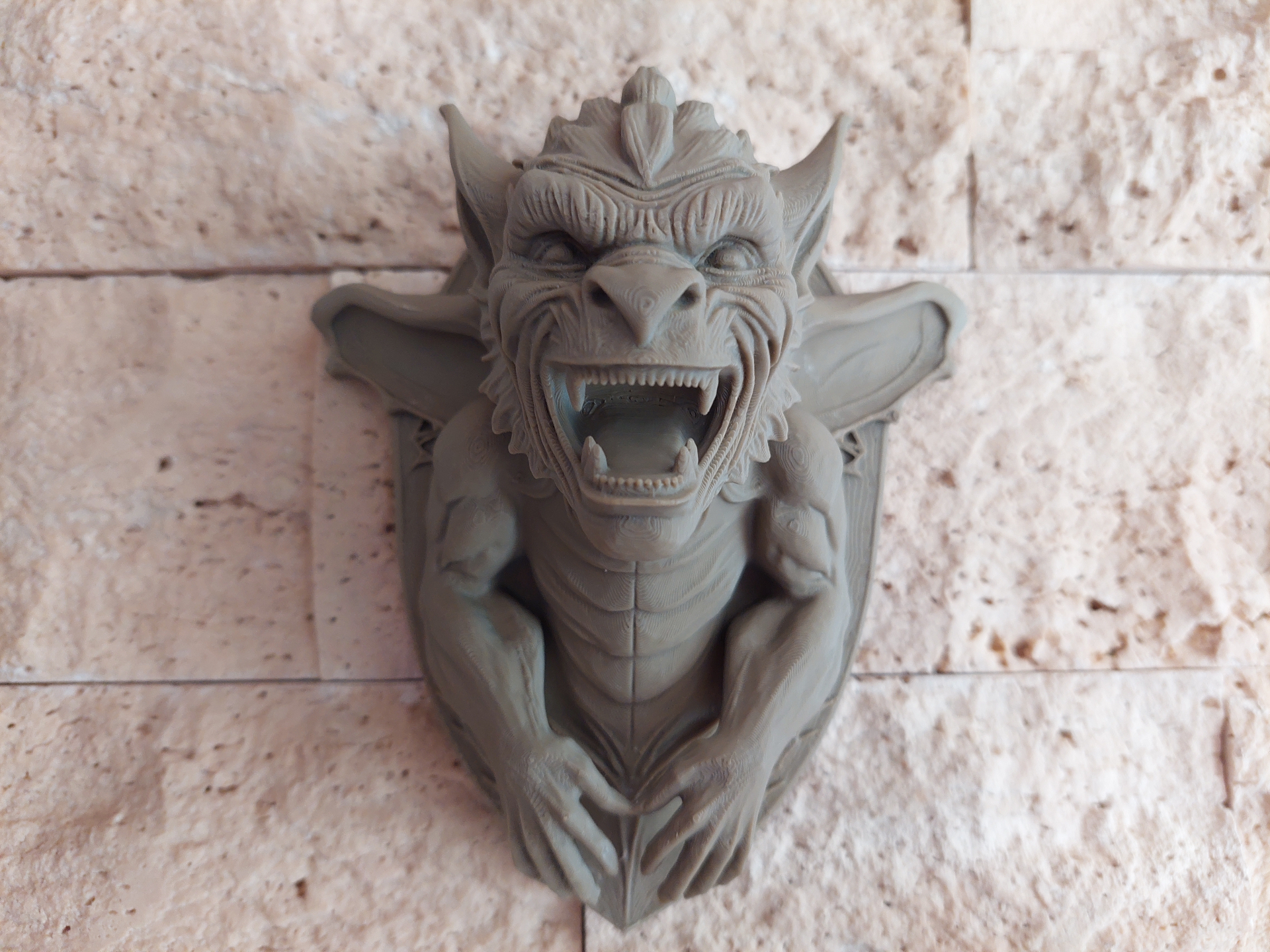 Gargoyle - Feral Guardian
